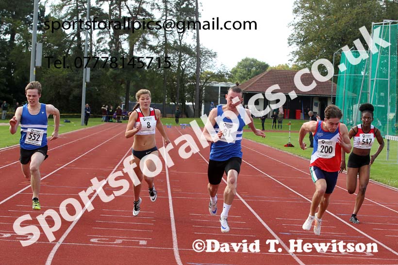 100 metres, NECAA Open Meeting, Morpeth, Sunday, September 27th. David T. Hewitson/Sports for All Pics